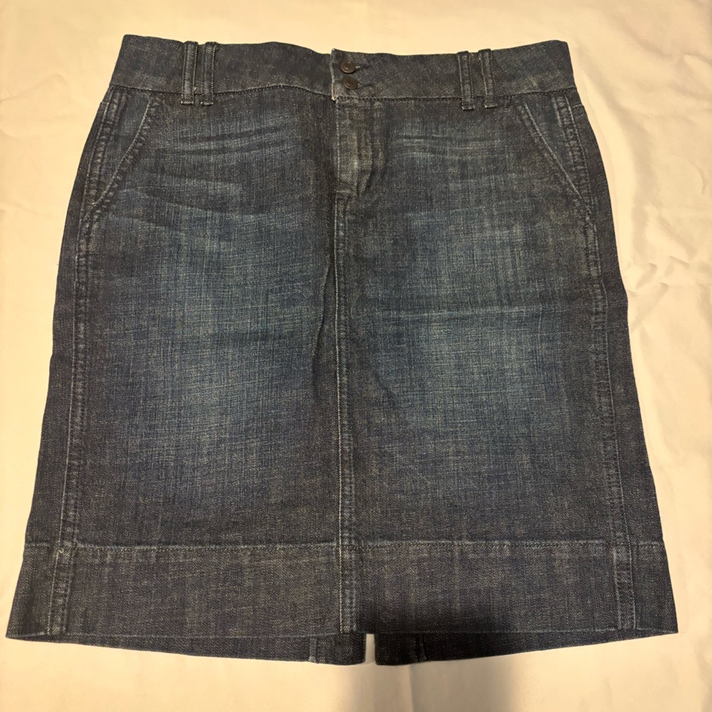 GAP Blue Pencil Midi Skirt for Casual Wear